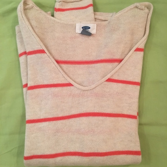 Old Navy Women’s Cream Sweater with Orange Stripes - Picture 2 of 6